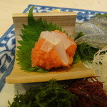 博多料亭 稚加榮 - 槍烏賊のお刺し身で飾った名物の烏賊明太子