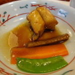 博多料亭 稚加榮 - アラの煮付け