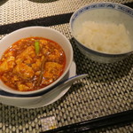 Shuushanshan - 四川麻婆豆腐、ご飯と3