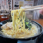 Yokohama Iekei Ramen Tsuru Noya - にゅーん♪♪