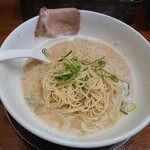 暁 製麺 - 替玉投入