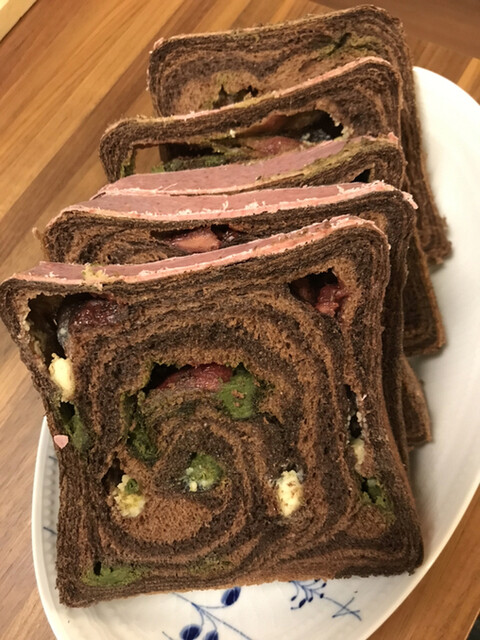 新宿で買える美味しい食パン11選！専門店もそれ以外も [食べログまとめ]