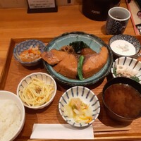 魚とおばんざい 泉士 - 