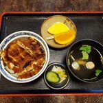 魚定 - ひつまぶし(小)