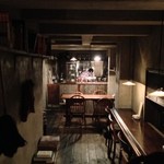 ELEPHANT FACTORY COFFEE - 薄暗くジャズの似合う。