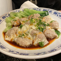 横浜中華街 重慶飯店 本館 - 海老入り水餃子　辛子ニンニクソース