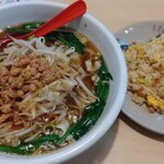 台湾料理 百味鮮 - 夜セットの、台湾刀削麺と炒飯☆