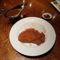 グリル満天星 麻布十番 新宿店 - 南の島豚のロースカツカレー　