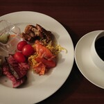 ブッフェレストラン トップ オブ ミヤコ - スペアリブの煮込み？がおいしかった。