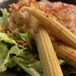 LOL DINING & PATISSERIE