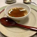 ラトリエ あべ - クエのコンソメ。ビックリ‼️の美味しさ