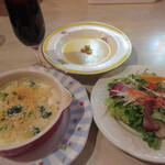 欧風食堂 Felice - ブロッコリーとチキンとキノコのフジッリグラタン　980円