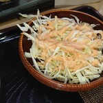 串カツ えびす - 千切りきゃべつ（サウザン）