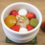 クリスマスあんみつ(950円)