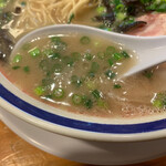 田中商店 本店 - ねぎらーめん　870円　味付玉子　120円