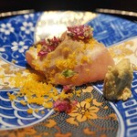 薪鳥新神戸 - 兵庫県 松風地鶏 鳥刺し（胸肉 & ささみ）（アップ）