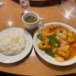 南海飯店 - 大エビの辛し炒め＋ライス