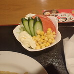 三芳食堂 - サラダ