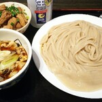 Jikasei Udon Udokichi - 肉汁うどん並&ミニもつ丼