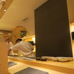 まんてん鮨 丸の内 - 内観_板場