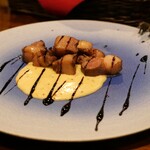 野生肉料理専門 じびえーる - 猪肉のソテー マスタードソース