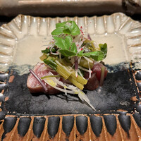 いはら田 - 迷い鰹のワサビの葉とエシャロット