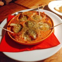 カルネジーオ イースト - 