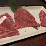 博多 焼肉 八十八 - 黒毛和牛切り落とし（イチボ、ヒレ、カメノコ）