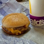 マクドナルド - 