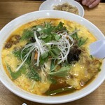 華丸 - 韓国風牛すじラーメン