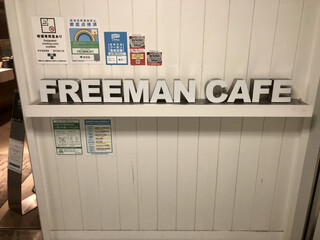 FREEMAN CAFE - ロゴ