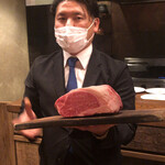 アカ - 今夜のお肉は…島根産黒毛和牛 雌牛(30ヶ月肥育)ヒレ肉！