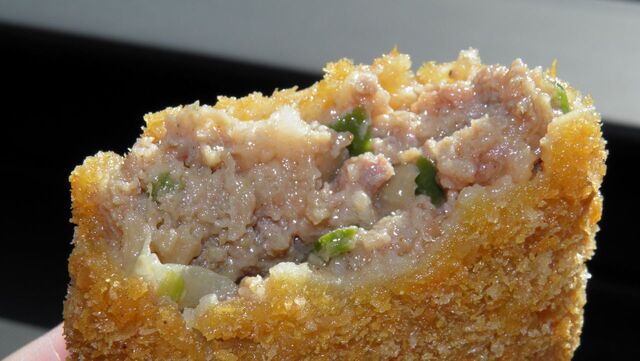 伊藤精肉店 - 三春（コロッケ）の写真