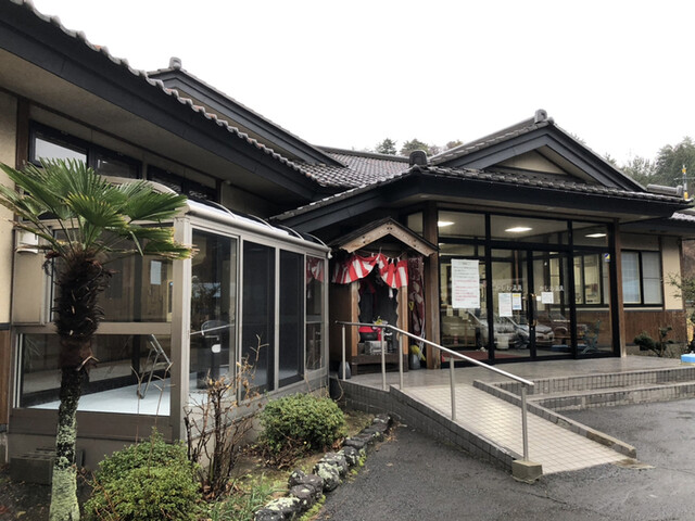 かしわ温泉 食堂 - 西目（食堂）の写真