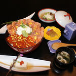 日光星の宿　宵むらさき - 昼食「日光ケッコウ丼」