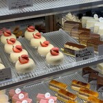 PATISSERIE RAFFINE - 