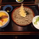 そば処　善作家 - 彩り海鮮丼定食880円税込