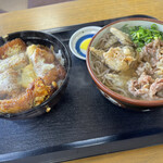 Genroku Udon - 肉ごぼうそば カツ丼