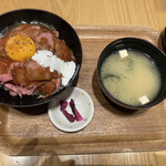 足柄の森レストラン - ローストビーフ丼［並盛］（¥1,210）