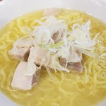 鳥良商店 所沢店 - とりそばアップ