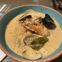 COLONIAL BEACH 横浜ハンマーヘッド - 