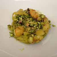 SALONE TOKYO - 赤海老とピスタチオのタリオリーニ