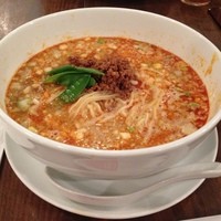 個室中華 頤和園 溜池山王店 - 