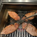 北海道焼肉 北うし - 知床和牛サガリ厚切り