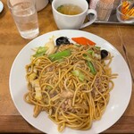 南海飯店 - やわらかい焼ソバ①