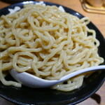 六厘舎 - 縮れ麺になった