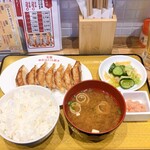 元祖仙台ひとくち餃子 あずま - 