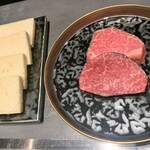 北海道焼肉 北うし - 知床和牛フィレ　ステーキサンド
