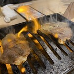 広島ホルモン・冷麺・元祖たれ焼肉 肉匣 - コウネ　ファイヤー！