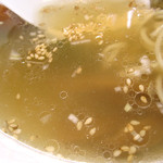 16551906 - 鶏の旨みと昆布などの魚介エッセンスの加わったスープが旨い！